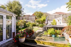 Photo 17- click for photo gallery